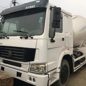 Автобетоносмеситель HOWO