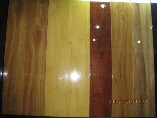 Laminat porloq, Xitoy. Hajmi 800x130x8mm
