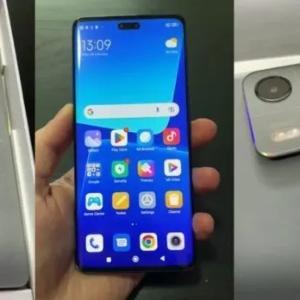 Смартфон Xiaomi Mi 13 Lite