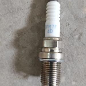 Свеча зажигания (IFR7F-4D) NGK