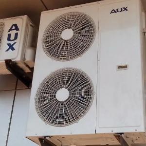 Кондиционер AUX