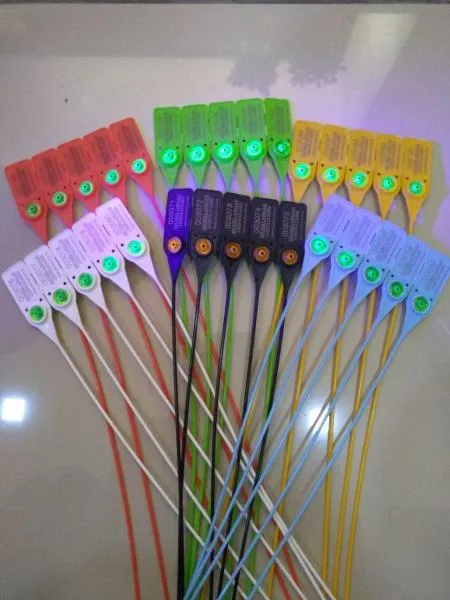 Plastik raqamlangan muhrlar "Strela Lux 38.5"