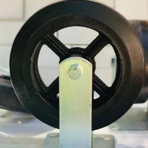 Tormozsiz kauchukli aylanmaydigan g'ildirak