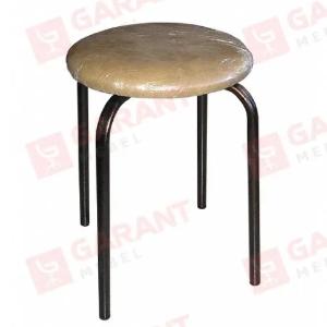 Metall ramka ustidagi taburet