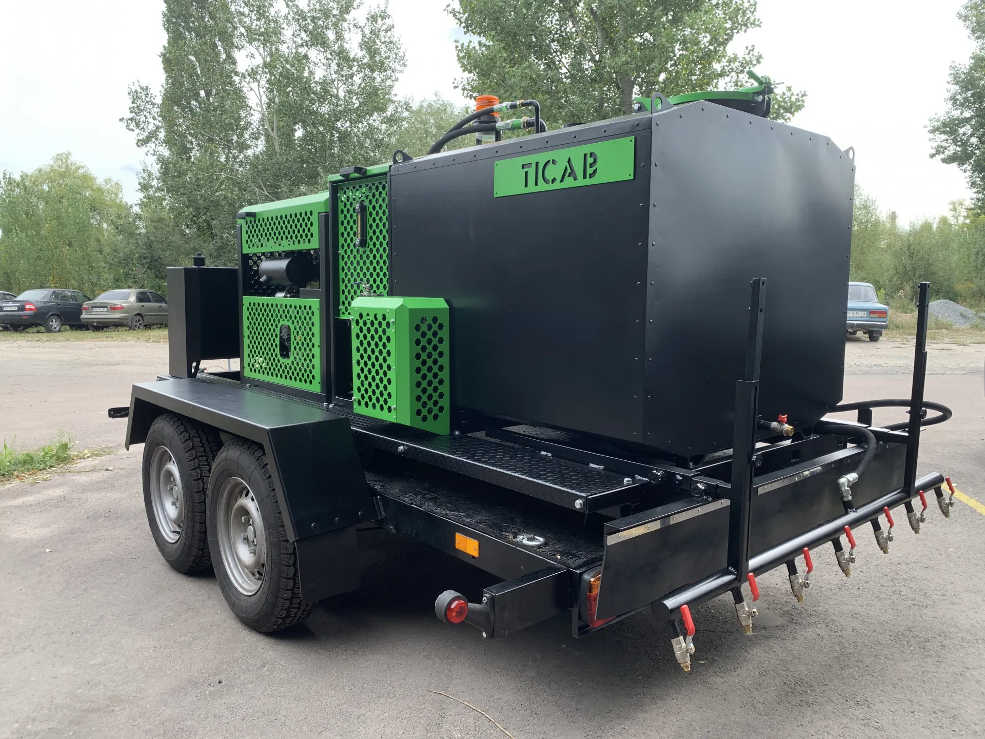 Битумная комбинированная машина  TICAB / BCM-120