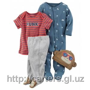 Комплект из четырех предметов