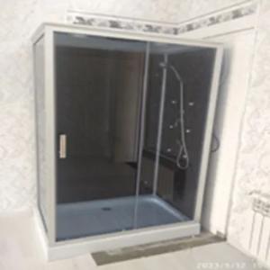 Душевая кабина, форма - квадрат