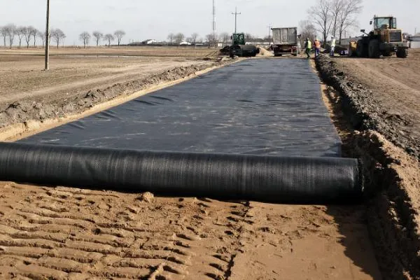 Landshaft dizayni va bog'dorchilikda Spunbond geotekstil