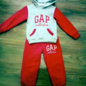 Спортивный костюм Gap