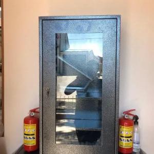 Ochiq yong'in qalqoni, Yopiq yong'in qalqoni