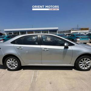 Автомобиль Toyota Corolla 1.2T Elite Version 2023