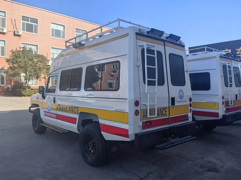 Машина скорой помощи - внедорожник BAW Warrior Ambulance