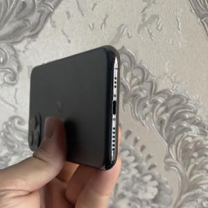 Смартфон Apple iPhone 11 Pro