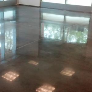 Шлифовка и обеспыливание бетонных полов