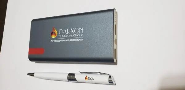 Logotipli noyob sovg'a to'plami