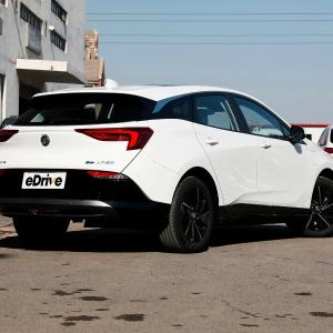 Электромобиль BUICK VELITE 6