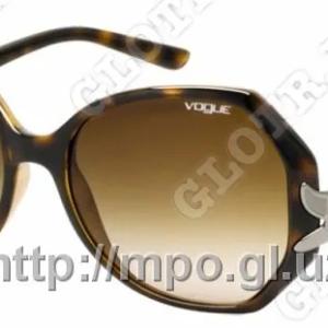 Очки солнцезащитные