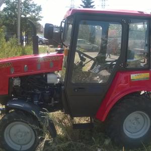 MTZ 320.4 traktori