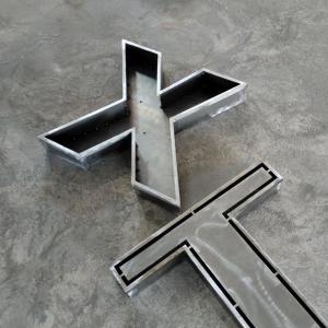 Biz buyurtma berish uchun metalldan volumetrik harflar tayyorlaymiz!