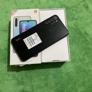 Смартфон Xiaomi Redmi Note 8 4/64GB