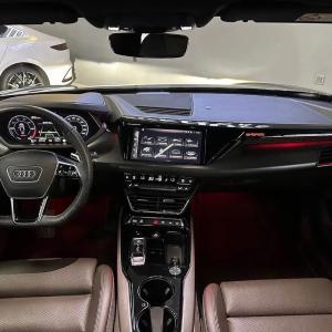 Электромобиль Audi e-tron GT 500km 2022