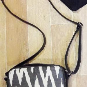 Sharq uslubidagi ayollar sumkasi