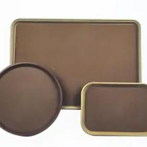 Подносы с нескользящей резиновой поверхностью