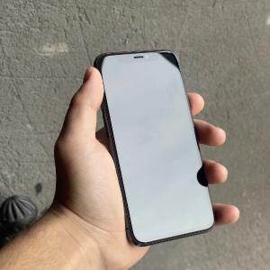 Смартфон Apple iPhone 11 Pro