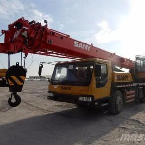 Автокран марки SANY модель STC300B