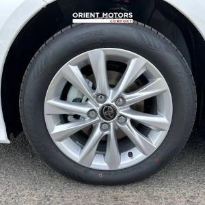 Автомобиль Toyota Corolla Hybrid 1.8L E-CVT ELITE VERSION 2023 (Гибрид)
