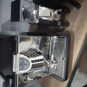 Кофемашина Nuova Simonelli Oscar II с кофемолкой MCF