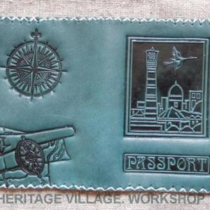 Кожаные паспортные обложки.