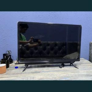 Телевизор Samsung 32" HD LED Smart TV