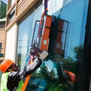 Vakuumli tutqich (shisha va sendvich panelli so'rg'ich ) GS 500