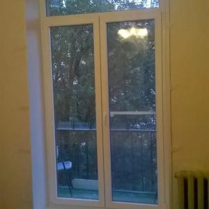 Пластиковое окно одностворчатое. Поворотное открывание