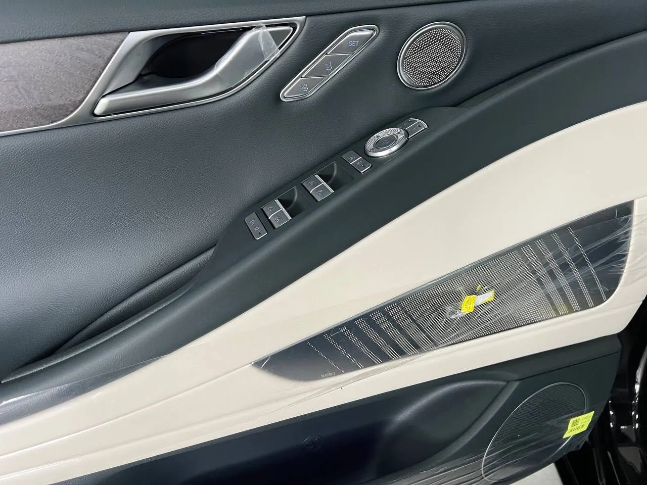 Genesis G80 elektr avtomobili