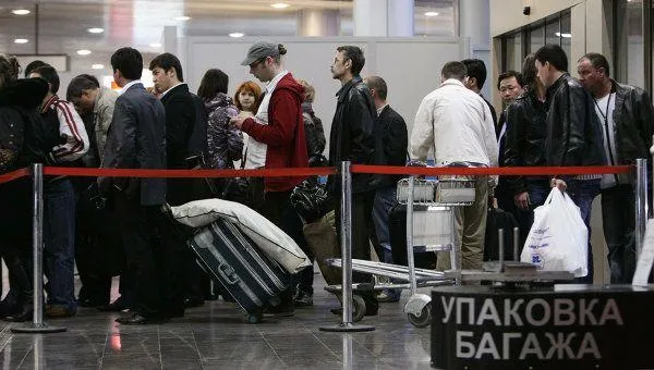 Metall panjarali lenta stendlari (aeroport stendlari)