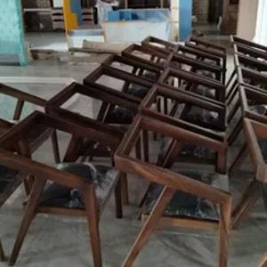 Стул массив из ореха