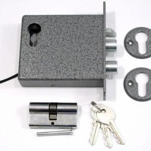 Elektromexanik qulflar