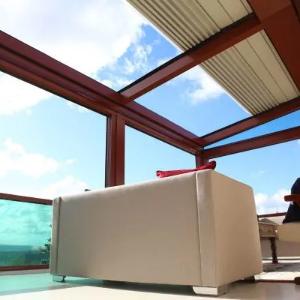 Раздвижные стеклянные системы "Гильотин"