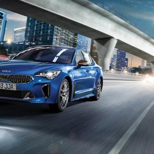 Автомобиль Kia Stinger