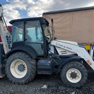 Экскаватор-погрузчик Terex TLB 825