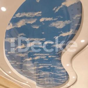 Натяжной потолок в бассейне