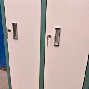 ShM-22-800 kiyim uchun locker shkafi metall kiyinish xonasi