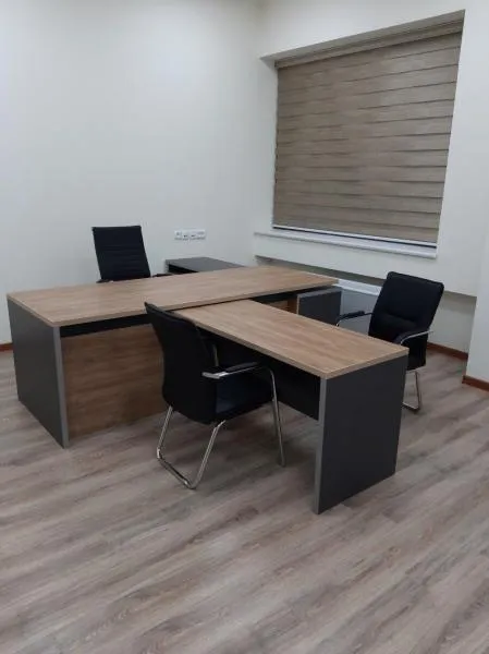 Ijroiya idorasi uchun mebel