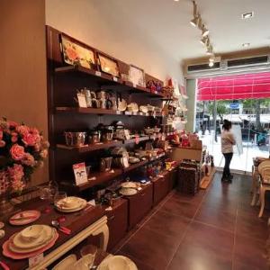 Gumbaz (savat) ayvon / Ko'rgazma soyabon