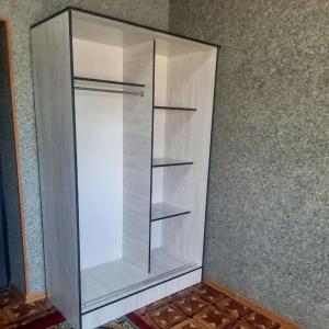 Sürgülü shkaf (150×200)