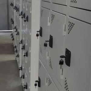 Шкаф металлический, 12 ячеек