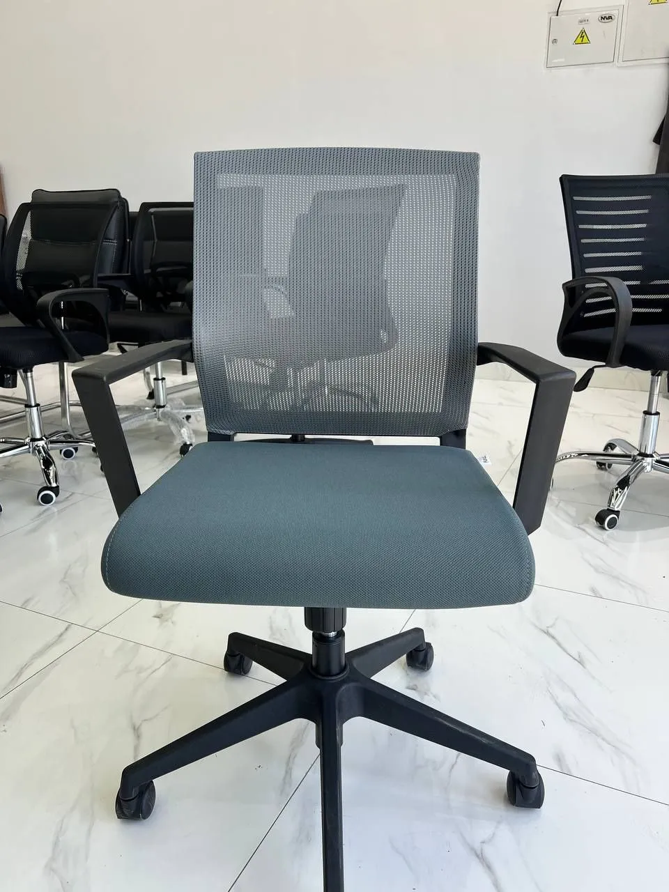 Ofis kursisi 60 33 c