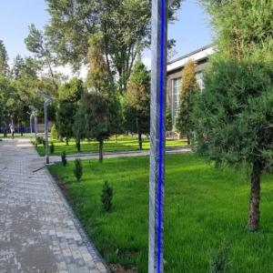 Yuqori texnologiyali ko'cha chiroqlari